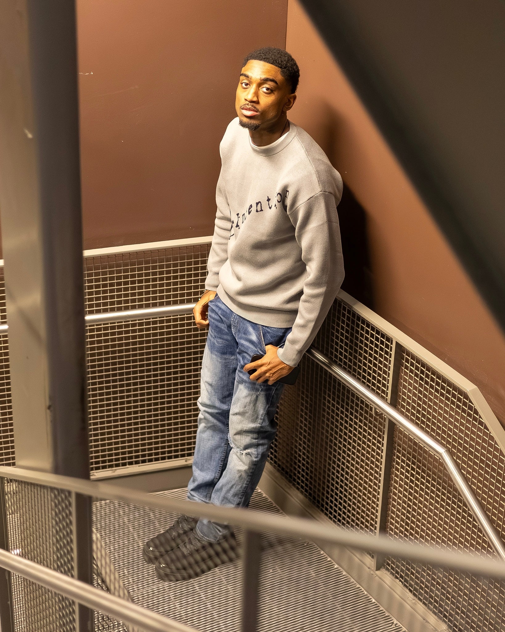 L4A Knitted Sweater - Gray